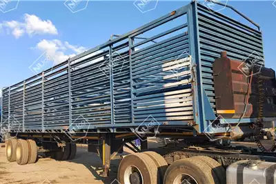 Trailers DOUBLE AXLE CAGE BODY 1981