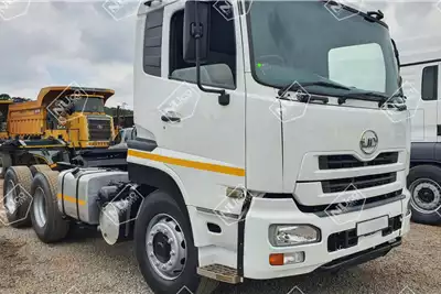Truck Tractors UD QUON W26.490 6X4 2018