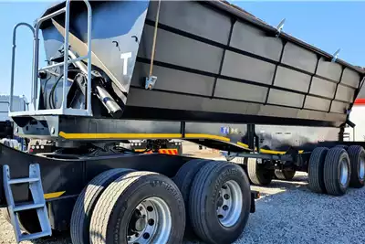 Bahrain Trailers Side tipper BAHRAIN 40 CUBE SIDE TIPPER TRAILER 2020 for sale by ZA Trucks and Trailers Sales | Truck & Trailer Marketplace