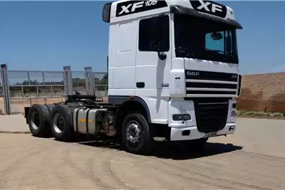 Truck Tractors XF 105-460 2015