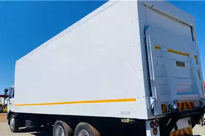 Nissan Refrigerated trucks UD 90, 6x2, FITTED WITH AN INSULATED FRIDGE BODY 2013 for sale by Jackson Motor JHB | Truck & Trailer Marketplace