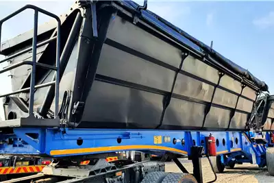 Afrit Trailers Side tipper AFRIT 40 CUBE SIDE TIPPER 2016 for sale by ZA Trucks and Trailers Sales | AgriMag Marketplace