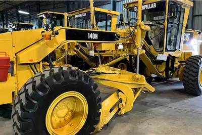 Caterpillar Graders Caterpillar 140H for sale by BLC Plant Company | Truck & Trailer Marketplace