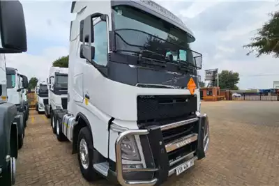 Volvo Truck tractors Double axle FH520 2019 for sale by Pomona Road Truck Sales | Truck & Trailer Marketplace