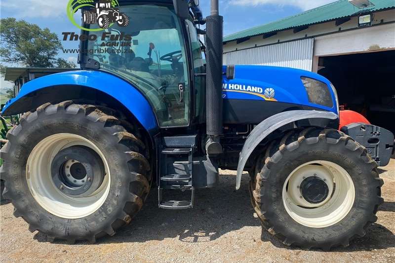 Tractors 4WD tractors New Holland T6070 2018