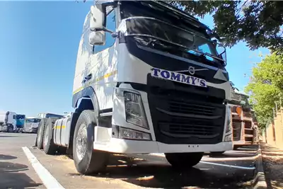 Volvo Truck tractors Double axle FMX 440 2019 for sale by Tommys Camperdown | Truck & Trailer Marketplace
