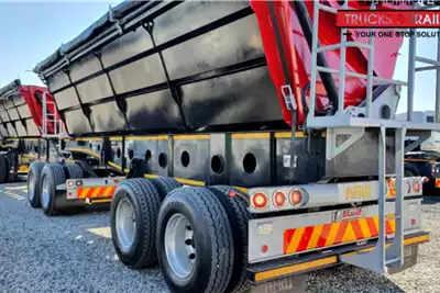 Afrit Trailers Side tipper AFRIT 40 CUBE SIDE TIPPER TRAILER 2017 for sale by ZA Trucks and Trailers Sales | Truck & Trailer Marketplace