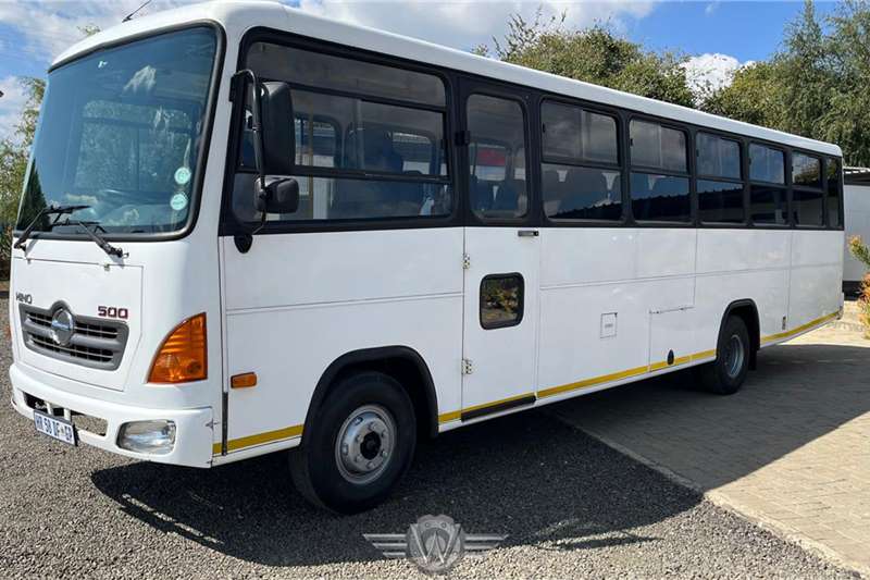 Hino Buses 500 1018 Busmark 2000 40 Seater Commuter Bus 2018