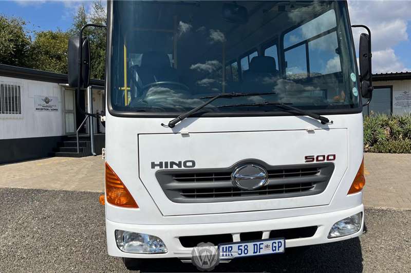 Hino Buses 1018 Busmark 2000 40 Seater Bus Low Mileage 2018