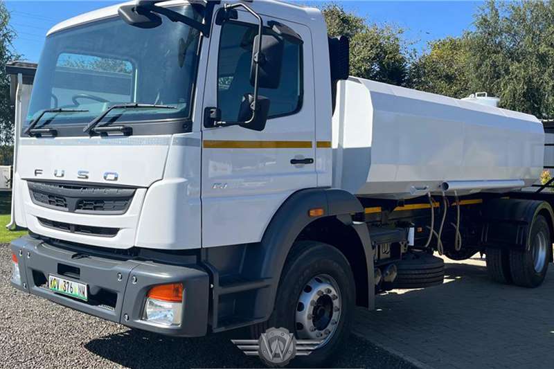 Fuso Water bowser trucks FJ 16 230 4x2 fitted with 8000Lt Gravity Feed Wate 2019