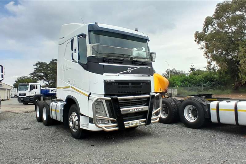 [condition] [make] [application] Truck tractors in South Africa on Truck & Trailer Marketplace