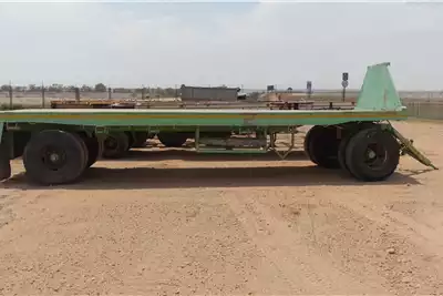 Henred Trailers Flat deck Drawbar 7.7meter 1986 for sale by Therons Voertuig | Truck & Trailer Marketplace