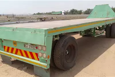 Henred Trailers Flat deck Drawbar 7.7meter 1986 for sale by Therons Voertuig | Truck & Trailer Marketplace