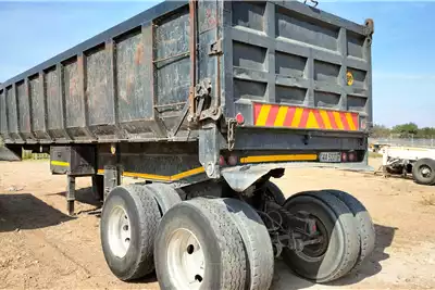 Henred Trailers Copelyn Henred 20Kub End Tipping Trailer for sale by Therons Voertuig | Truck & Trailer Marketplace