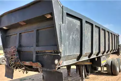 Henred Trailers Copelyn Henred 20Kub End Tipping Trailer for sale by Therons Voertuig | Truck & Trailer Marketplace