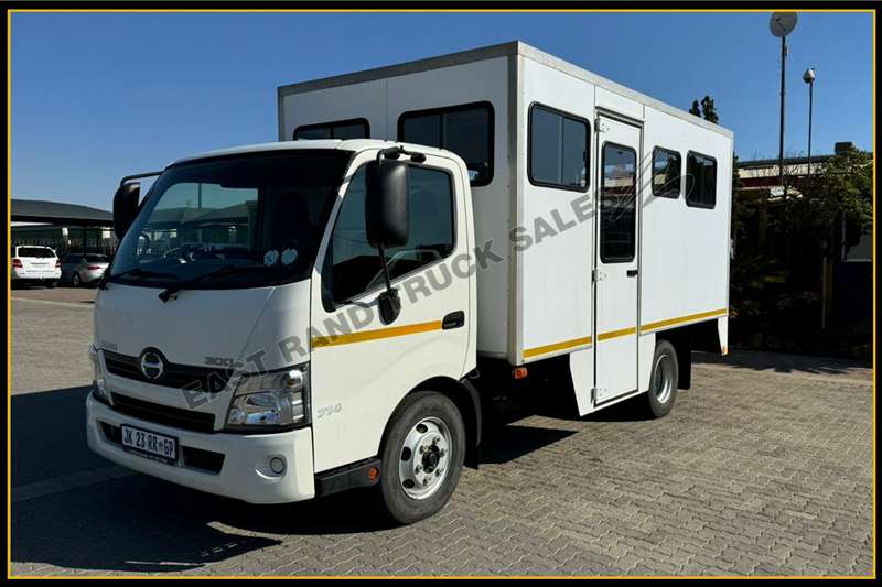 [make] Personnel carrier trucks in South Africa on Truck & Trailer Marketplace
