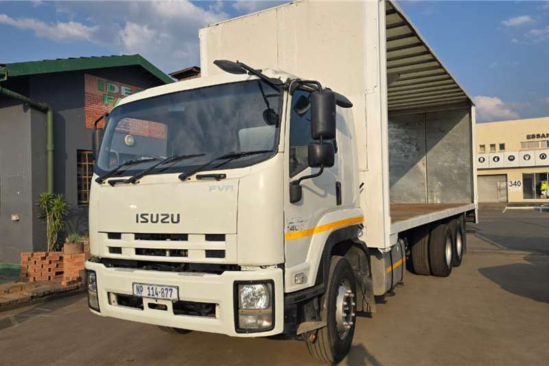 Isuzu Curtain side trucks Isuzu FVZ 1400 ex bank repo immaculate condition r 2020