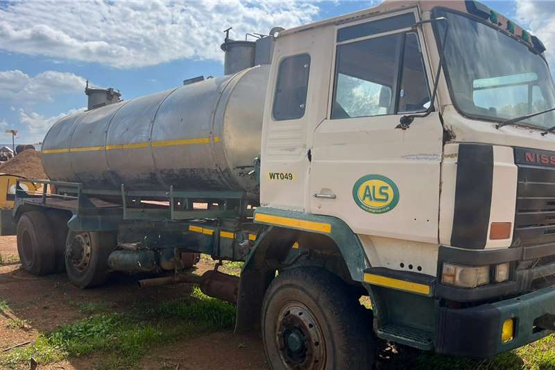 Water bowser trucks in South Africa on Truck & Trailer Marketplace