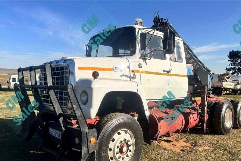 Ford Truck tractors 1991Ford Louisville 9000 (6x4)(4t)Crane D A Horse 1991