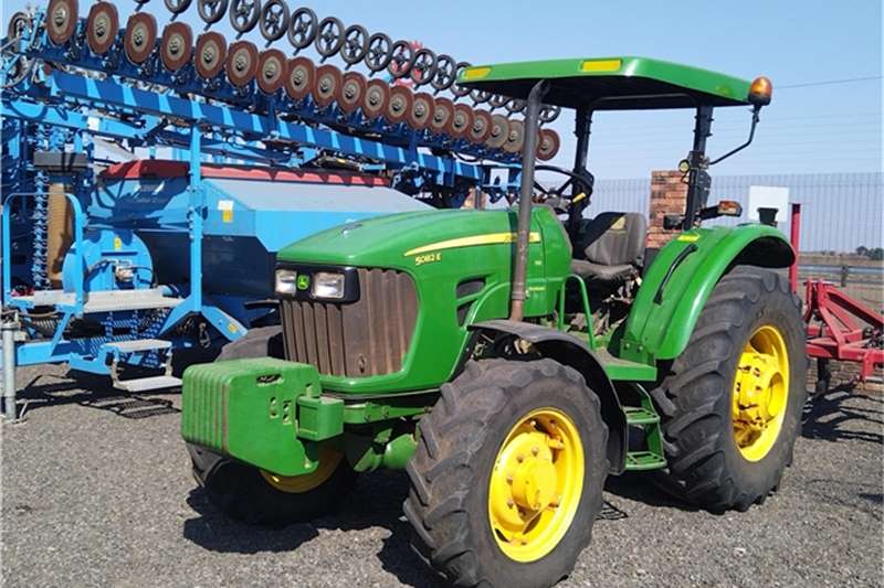 [make] Tractors in South Africa on AgriMag Marketplace