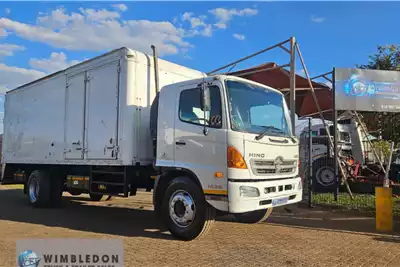Hino Box trucks 500 1626 2016 for sale by Wimbledon Truck and Trailer | AgriMag Marketplace