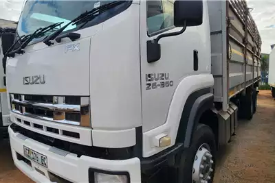 Isuzu Cattle body trucks FX26 360 6X4 CATTLE BODY TRUCK 2016 for sale by Crosstate Auctioneers | AgriMag Marketplace