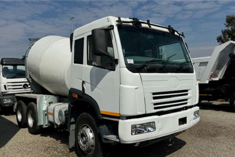[make] Concrete mixer trucks in South Africa on Truck & Trailer Marketplace