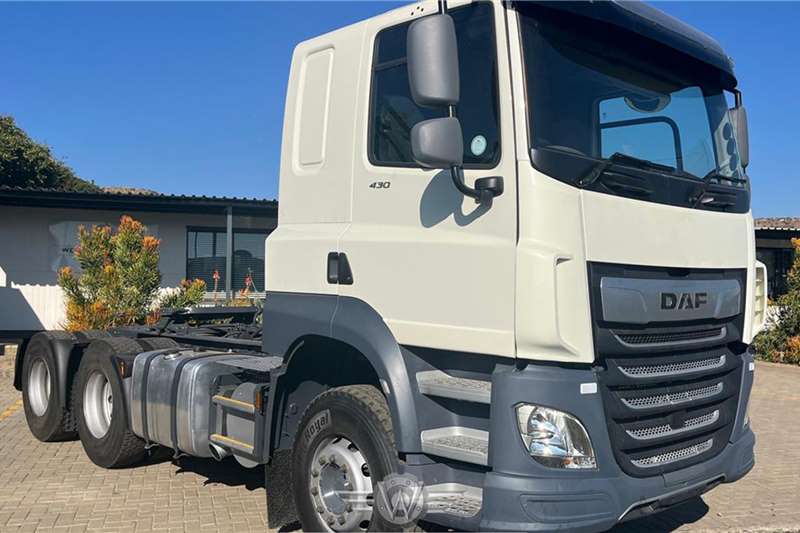DAF Truck CF430FTT 6x4 Truck Tractor for Side Tipper 2022