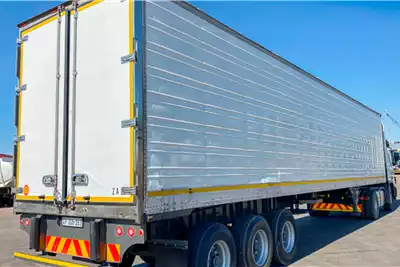 Serco Trailers Refrigerated trailer Fridge 28 Pallet Tri Axle Trailer 1991 for sale by Impala Truck Sales | AgriMag Marketplace