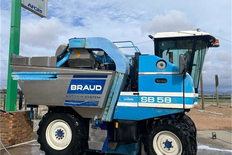 New Holland Harvesting equipment Braud SB58