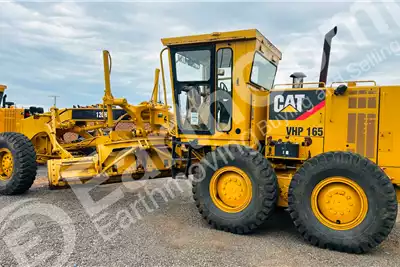 Caterpillar Graders CAT 120H GRADER 2005 for sale by EARTHCOMP | AgriMag Marketplace