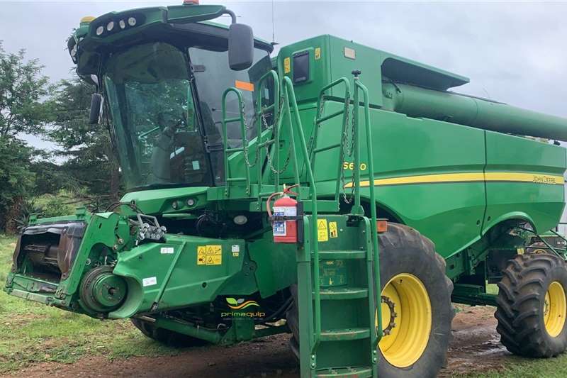 John Deere Harvesting equipment Grain harvesters John Deere S660 2016