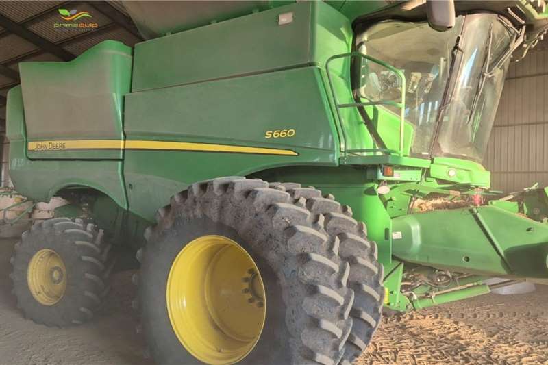 John Deere Harvesting equipment Grain harvesters John Deere S660 2018