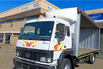 Tata Curtain side trucks LPT 1518 TAUTLINER BODY 2021 for sale by Newlands Commercial | Truck & Trailer Marketplace