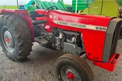 Massey Ferguson Tractors 2WD tractors MF 265 Tractor for sale by Discount Implements | Truck & Trailer Marketplace