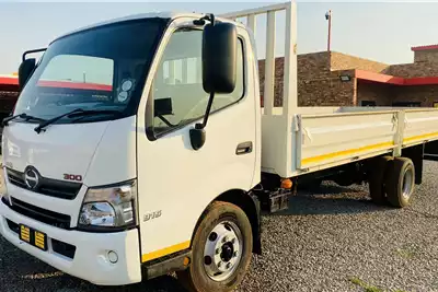 Hino Dropside trucks 300, 915, FITTED WITH DROPSIDE BODY 2020 for sale by Jackson Motor JHB | AgriMag Marketplace