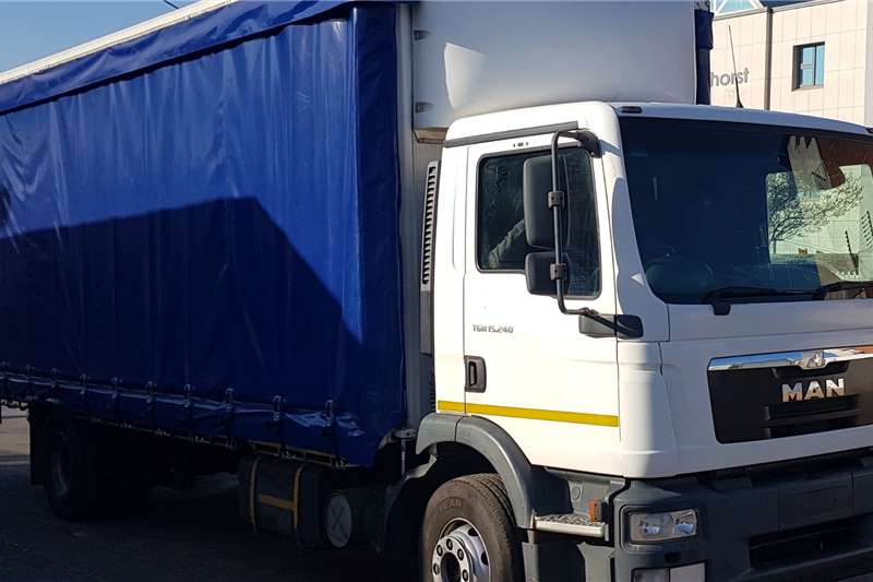 Curtain side trucks in South Africa on Truck & Trailer Marketplace