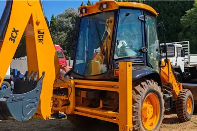 JCB TLBs Construction 3CX TLB 2010 for sale by Trucks 4 U | AgriMag Marketplace