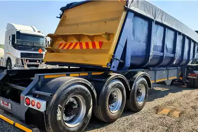 Top Trailer Trailers Slope deck TOP TRAILER 36 CUBE SLOPER TRAILER 2008 for sale by ZA Trucks and Trailers Sales | AgriMag Marketplace