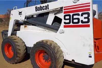 Skidsteer loader Bobcat 963 Skid Steer Loader 4,5 Ton for sale by Dirtworx | Truck & Trailer Marketplace