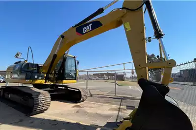 Caterpillar Excavators Caterpillar 323D2L EXCAVATOR 2014 for sale by Auction Operation | Truck & Trailer Marketplace