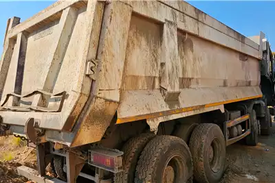 Sinotruk Tipper trucks 336 2022 for sale by BMH Trading International | AgriMag Marketplace