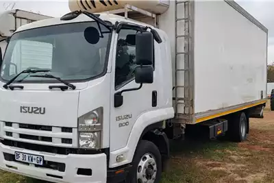 Isuzu Refrigerated trucks Isuzu FSR 800 F/C 2011 for sale by Trucks 4 U | Truck & Trailer Marketplace