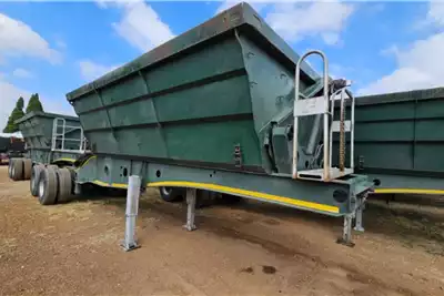 Afrit Trailers Side tipper TIPPER 2016 for sale by Pomona Road Truck Sales | AgriMag Marketplace