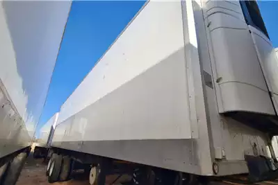 Serco Trailers Refrigerated trailer 3 Axle 2004 for sale by MRJ Transport cc | AgriMag Marketplace