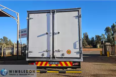 Isuzu Box trucks F SERIES 800 2015 for sale by Wimbledon Truck and Trailer | Truck & Trailer Marketplace