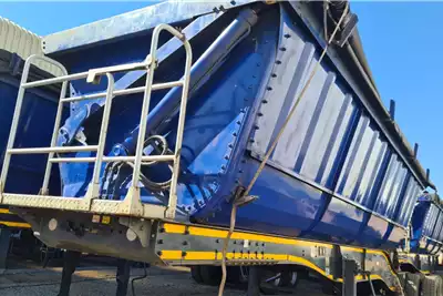 CIMC Trailers Side tipper 2 Axle 2021 for sale by MRJ Transport cc | AgriMag Marketplace