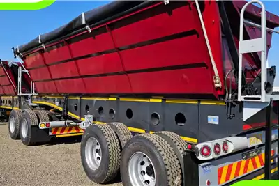 Trailers 2019 Afrit 40m3 Side Tipper 2019