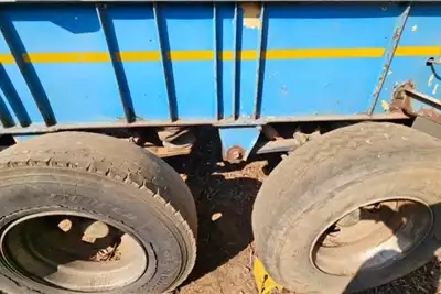 Roadhog Trailers Side tipper REAR LINK 2014 for sale by Pomona Road Truck Sales | AgriMag Marketplace
