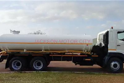 Hino Tanker trucks 500_2836 (6X4) RIGID WITH MBC 15 000L WATER TANK 2019 for sale by Jackson Motor City | AgriMag Marketplace